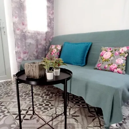 Dreamer's Studio M Apartment